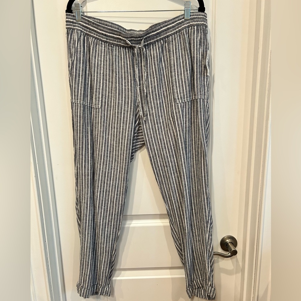 NWT Old Navy Striped Drawstring Pant